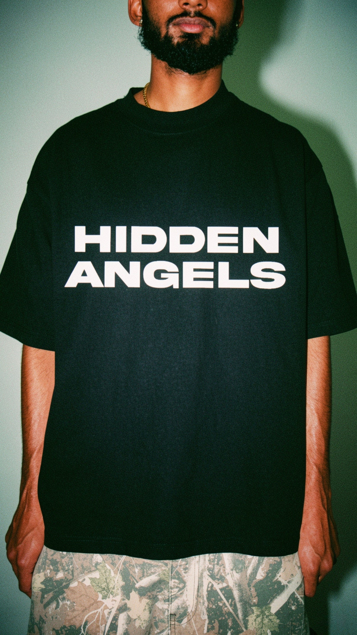 HA RISE TEE BLACK